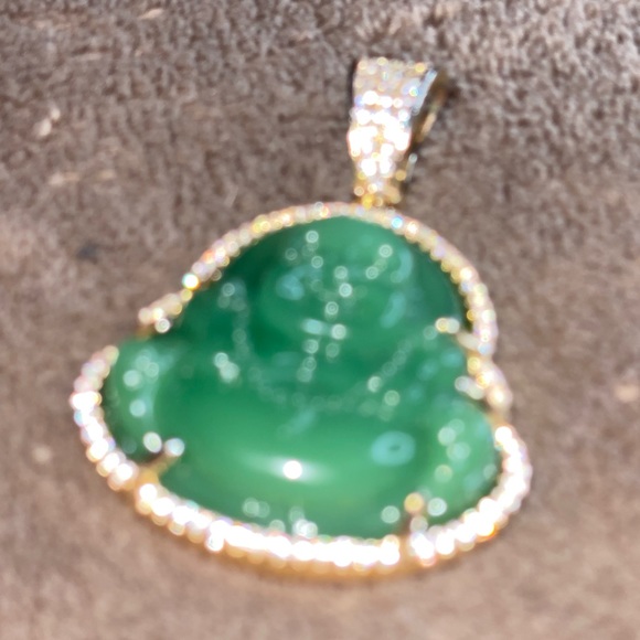 Jade Buddha Pendant - Picture 3 of 4
